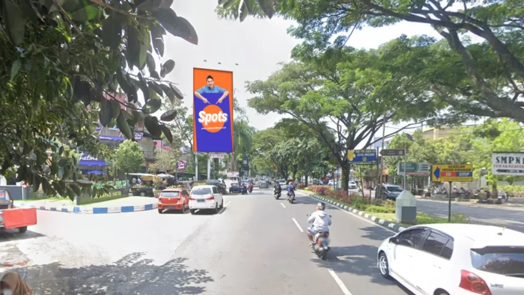 Sewa Billboard Malang Lokasi - Griya Santa