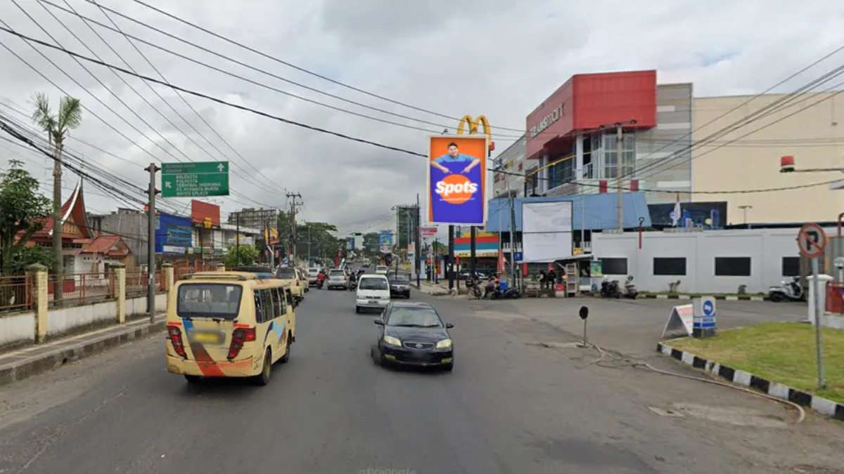 Sewa Billboard Tasikmalaya Jl. Raya Indihiang Mc Donald